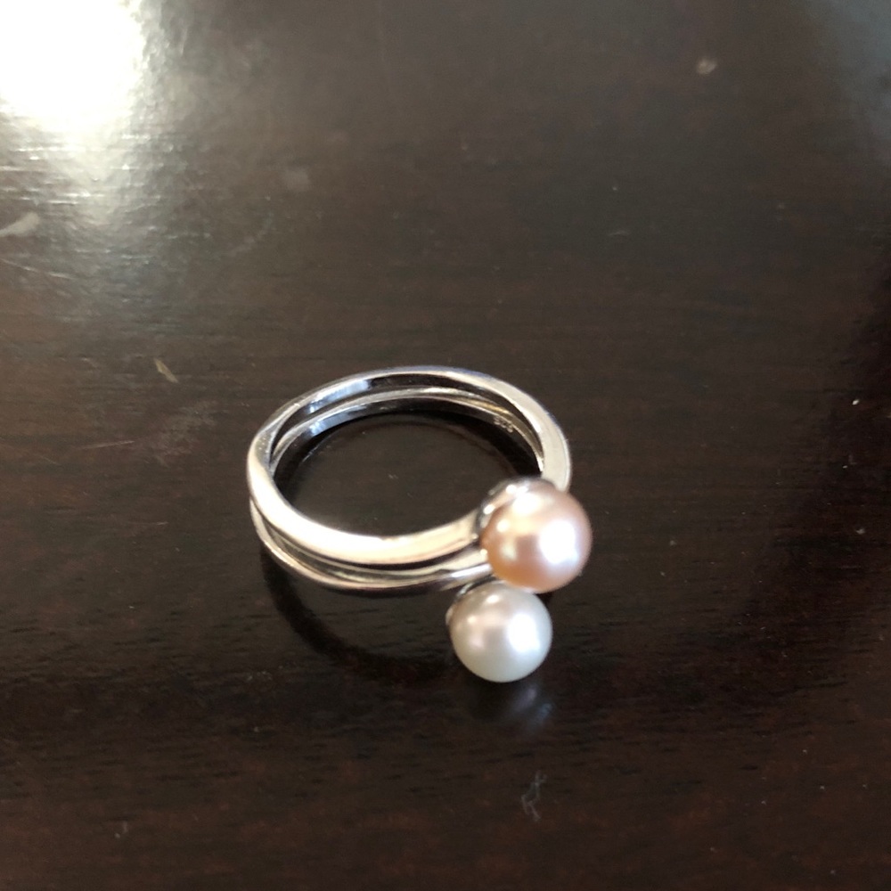 Vantel genuine 2 pearl ring sterling